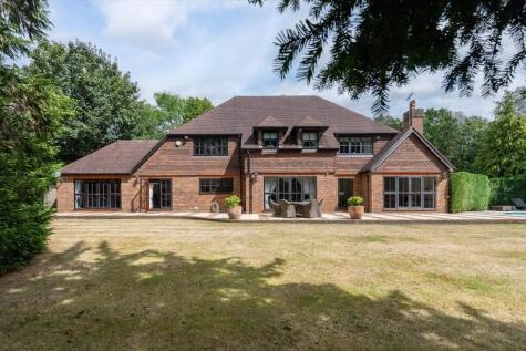 The Laurels, Cobham, Surrey, KT11
