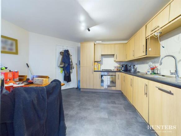 CAM03792G0-PR0154-STILL013.jpg