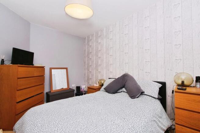 1 bed Apartment for sale Image 5