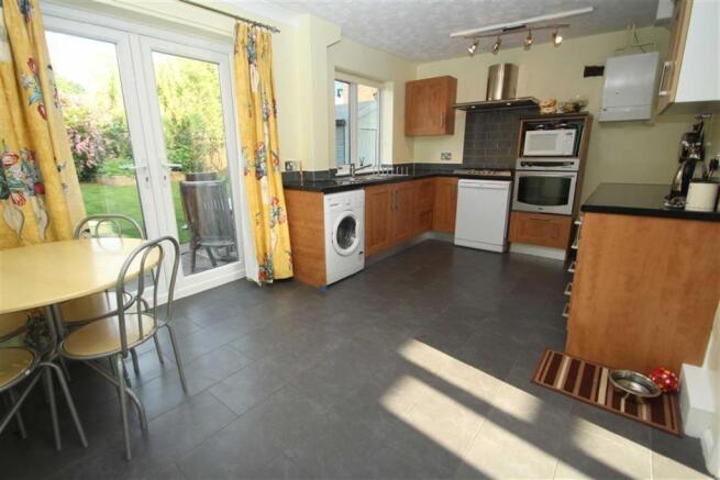 KITCHEN/DINER