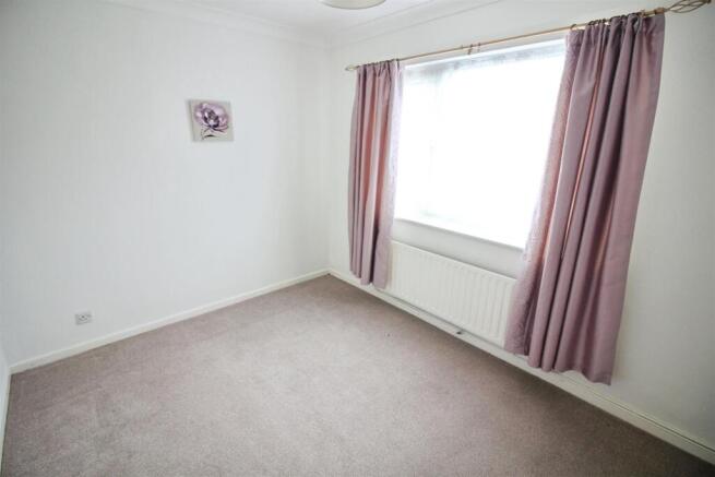 2 bed Detached Bungalow for sale Image 7