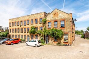 15, Athelstan Place, Twickenham TW2 6AY