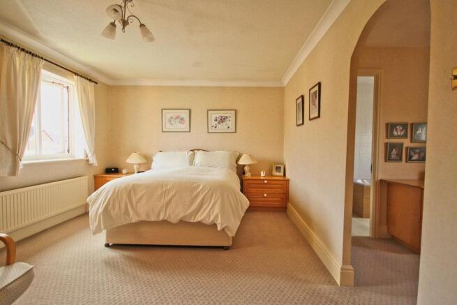 14 Crofters Drive NEW PHOTOS 2 (21)_lzn.jpg