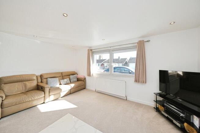 St. Margarets Avenue, Nottingham, Nottinghamshire, NG8 – pohled 5
