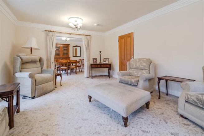 Living Room-3.jpg