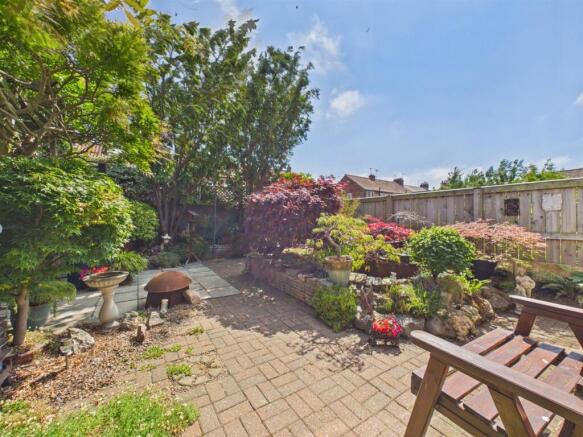 2 bed Semi-Detached for sale Image 10