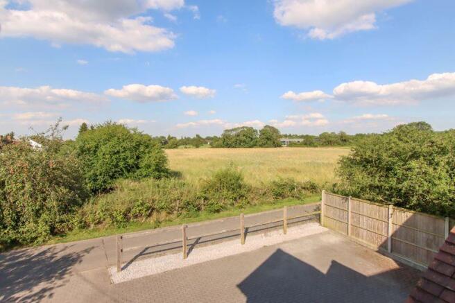 Weston Road, Aston Clinton photo 4