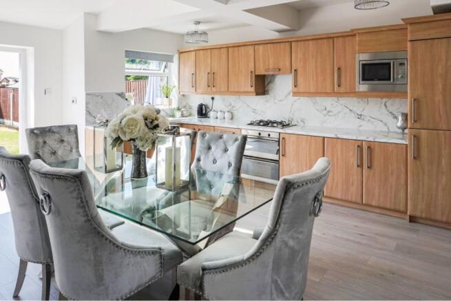Kitchen/Dining Room