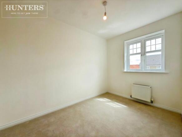 3 bed Semi-Detached for sale Image 8
