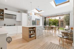 35, Wolseley Avenue, London SW19 8BG