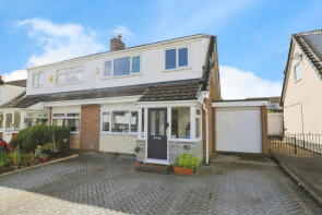 10, Bispham Close, Bury BL8 2TJ