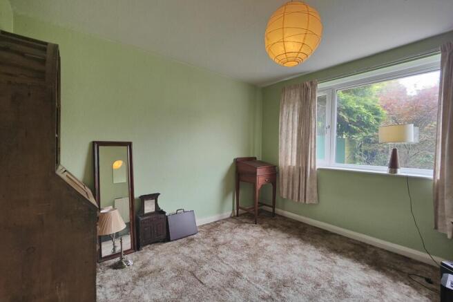4 Bedrooms