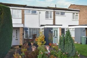 52, Avondale Close, Horley RH6 8BN