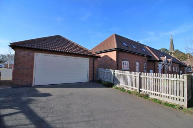 Detached Double Garage