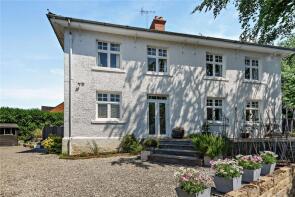 Catherines Well, Fairview, Newbury RG14 6JS