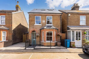 18, Northfield Road, Eton Wick, Windsor SL4 6LG