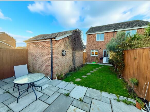 2 bed Semi-Detached for sale Image 4