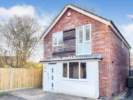 1, Cedar Row, Botley Road, Eastleigh SO50 7FJ