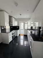 Flat 48, Burnham Court, Brent Street, Hendon, London NW4 2RF