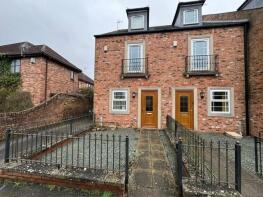 4, Moon Court, Kirkland Street, York YO42 2RH