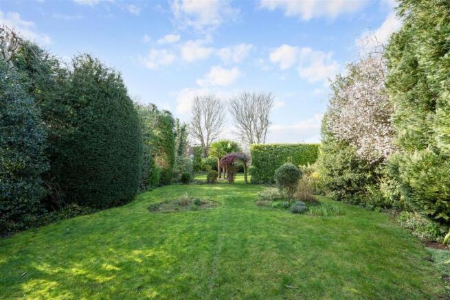 Nork Way, Banstead photo 4