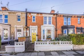 142, Francis Avenue, Southsea PO4 0ER