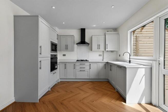 SHR157 Kitchen2.jpeg