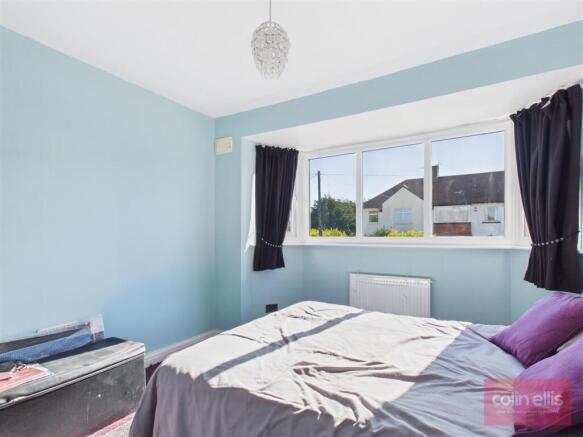 3 bed Semi-Detached for sale Image 11