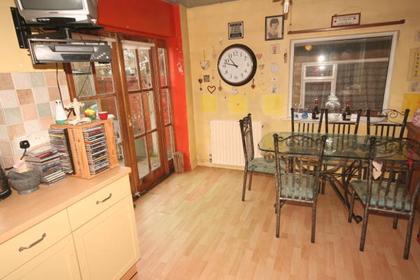 Breakfast Kitchen