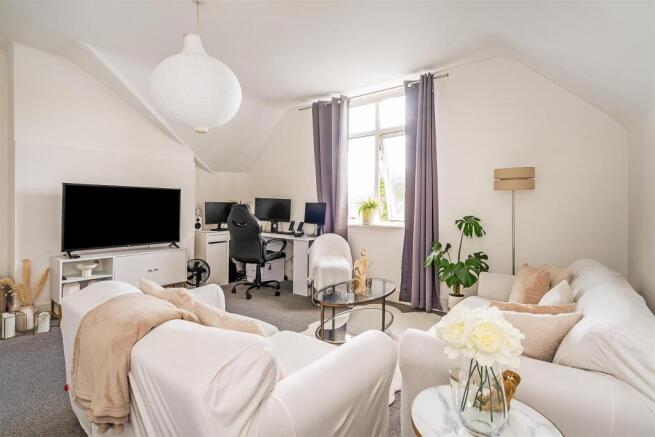 Flat 5, 119 Sandord Road -7_lo.jpg