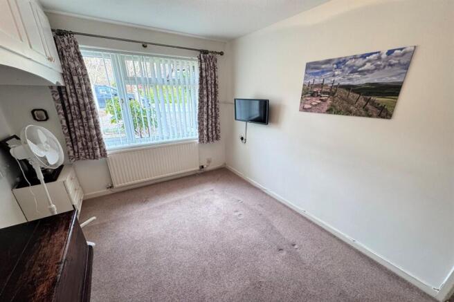 Cracken Close, Chinley, SK23 photo 4