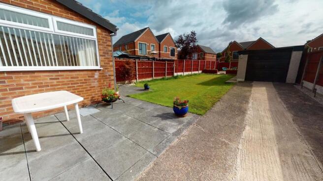 Elizabeth-Road-Partington-08142021_221417.jpg