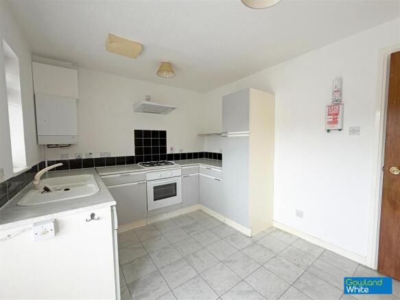 2 bed Terraced for sale Image 4