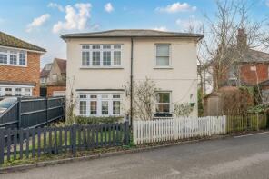 38, College Road, Epsom KT17 4HJ