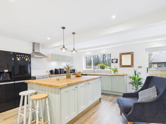 19 Windermere Park, Windermere, Cumbria, LA23 2NB photo 4
