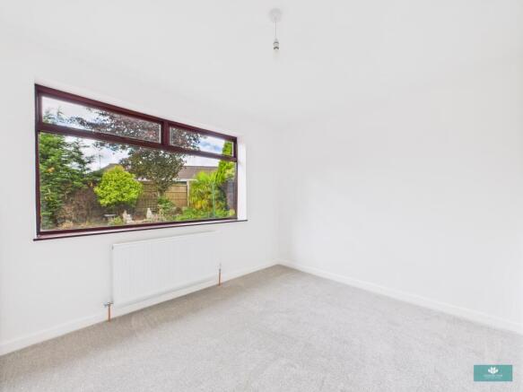 2 bed Bungalow for sale Image 10