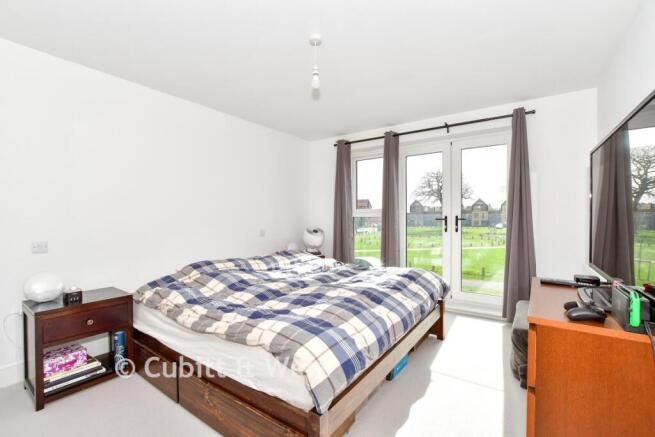 Bellevue Farm Road, Pease Pottage, Crawley, West Sussex photo 5