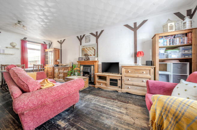 1422536-11-69a598...