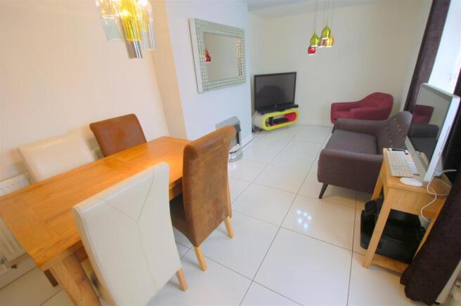 Sitting/Dining Room