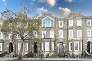 47, Uxbridge Road, London W12 8LA
