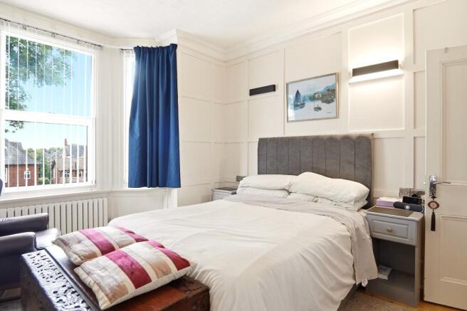 2 bed Flat for sale Image 11