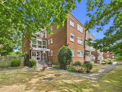 Highlands, Oakleigh Road North, London N20