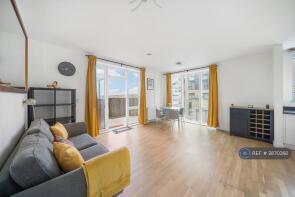 Flat 6, Yardmaster House, Cross Road, Croydon CR0 6FB