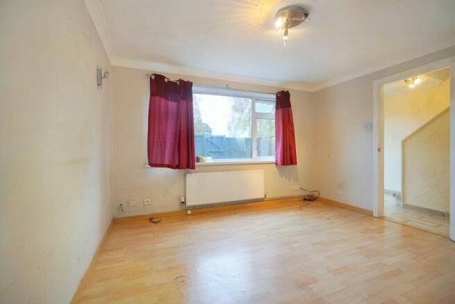 5 Quantock Close - Bedroom 1