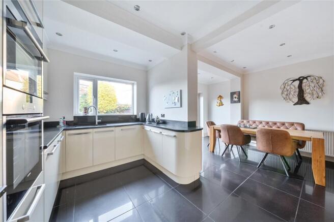 Park Avenue South, Harrogate, HG2 photo 4