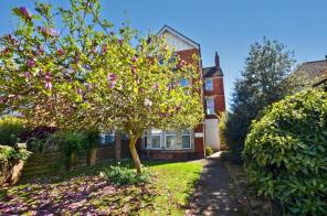 Flat 3, 5, St Matthews Parade, Northampton NN2 7HF