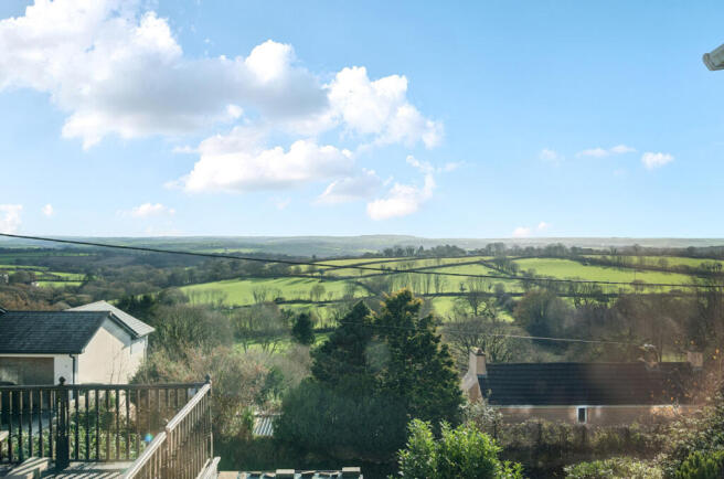 1375326-3-691b284...