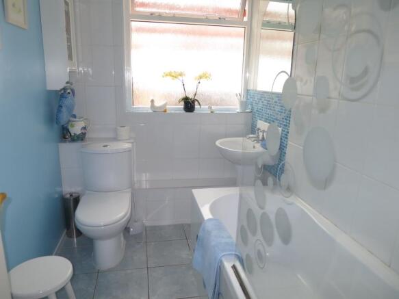 Ground floor bathroom