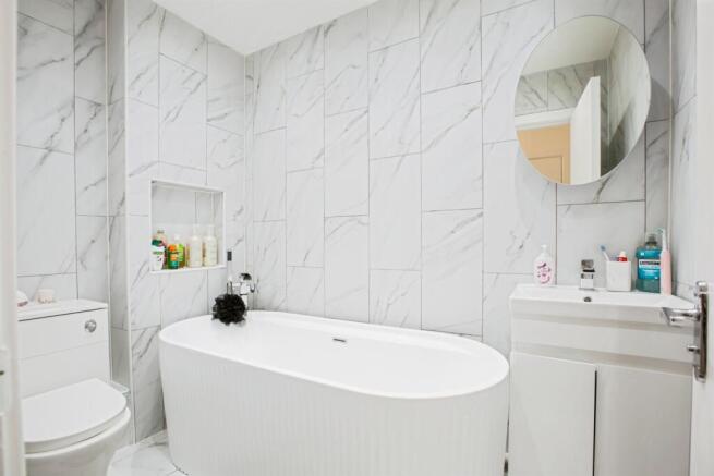 3 bed Town House for sale Image 10
