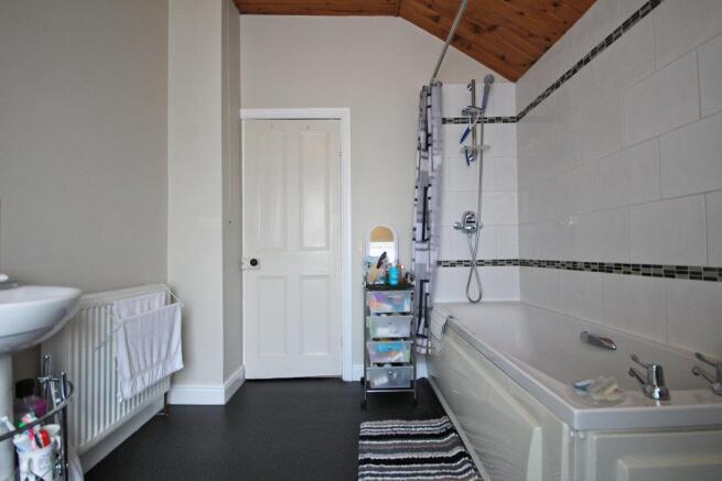 39 Millhouse Woods Lane COTTINGHAM (27)_lzn.jpg